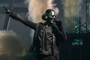 Koncert GHOST v Mexico City byl zrušen - Tobias Forge se přiotrávil jídlem