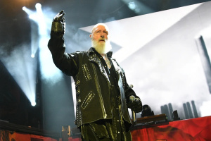 Frontman JUDAS PRIEST Rob Halford se loni oženil - u kaktusu!