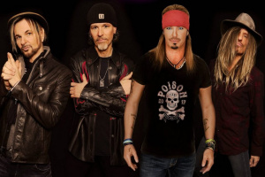 Frontman POISON Bret Michaels kolem zrušení comebackového turné našlapuje opatrně