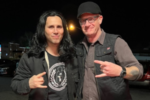 Jako staří ICED EARTH – Gus G. vydání nové sólovky doprovodil klipem s Mattem Barlowem