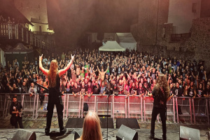 DECAPITATED, VOMITORY i SUICIDAL ANGELS. Festival Metal!!! 2026 láká na pestrost extrémního metalu i hradní kulisy
