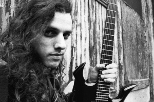 Chystá se autorizovaná biografie Chucka Schuldinera z DEATH