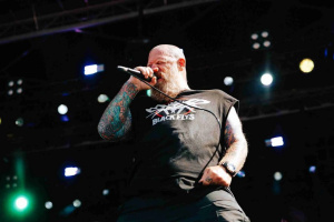 ROB DUKES považuje odchod z EXODUS v roce 2014 za skryté požehnání