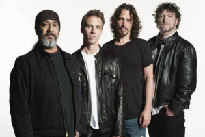 Finální album SOUNDGARDEN jako pocta Chrisi Cornellovi postupně získává obrysy