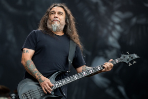 Lednový Spark uvádí: Tom Araya ze SLAYER a jeho cesta na vrchol v žáru pekelném