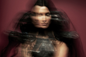 Charlotte Wessels nahrála duet s frontmanem progresivistů VOLA