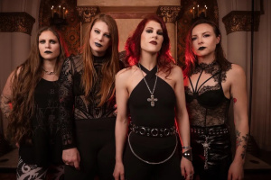 Srpnový Spark uvádí: KITTIE – Vítězný boj s plameny