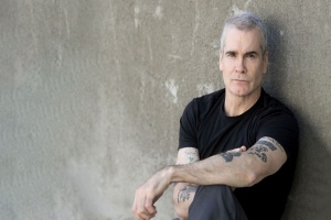 Hudebník a rétor Henry Rollins (BLACK FLAG) přijede do Prahy