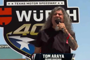 Tom Araya (SLAYER) jako Grand Marshal zahájil závod Würth 400