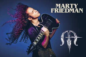 Prosincovým Sparkem provází kytarové struny Martyho Friedmana