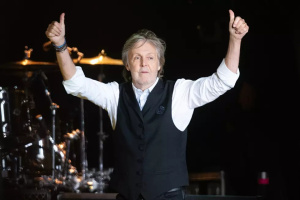 Paul McCartney po 35 letech zahrál naživo beatlesovskou klasiku „Help!“