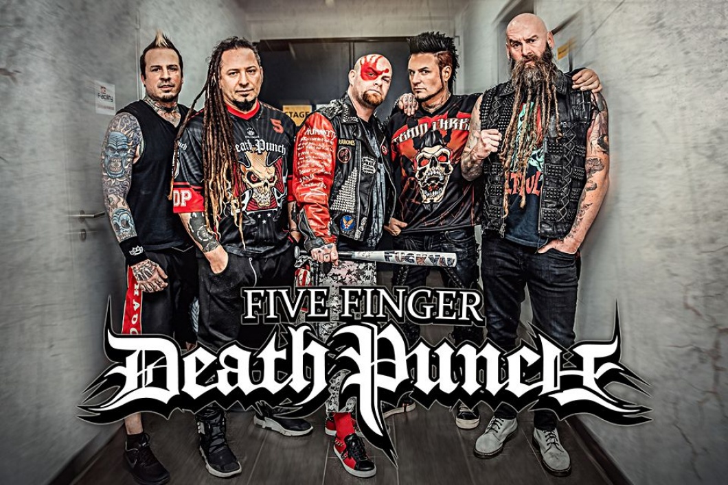 Five fingers dead. Группа Five finger Death Punch. Five finger Death Punch фото группы. Five finger Death Punch участники. Группа Five finger Death Punch 2020.