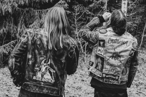 Starý a ještě starší - DARKTHRONE servírují prehistorický metal!