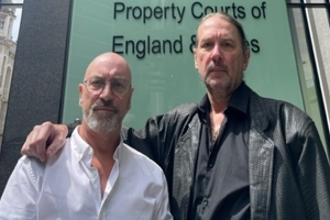 Mantas a Abaddon se soudí s Cronosem a žádají fanoušky o podporu