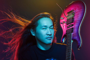 Červencový Spark uvádí: Herman Li (DRAGONFORCE) – „Mám přes 200 kytar.“