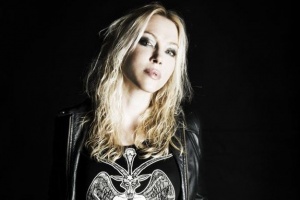 Angela Gossow promluvila o plánech na DVD a nové album