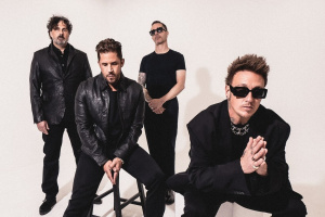 Jeden život – jedna šance. PAPA ROACH v novém klipu vyzývají k probuzení