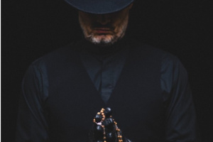 POLY NOIR & THE HOLY SPIRIT SMUGGLERS zahráli v Českém rozhlase Olomouc. Podívejte se na záznam