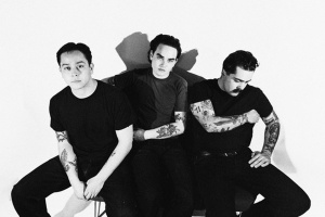 KNUMEARS přinášejí moderní pohled na chaos a katarzi