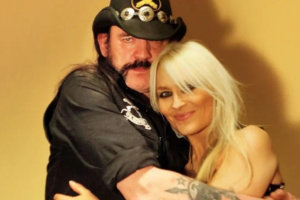 DORO chce novým albem uctít památku Lemmyho Kilmistera