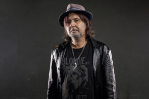 Zemřel Phil Campbell, legendární kytarista MOTÖRHEAD