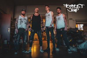 FORREST JUMP nadělují fanouškům předčasný vánoční dárek